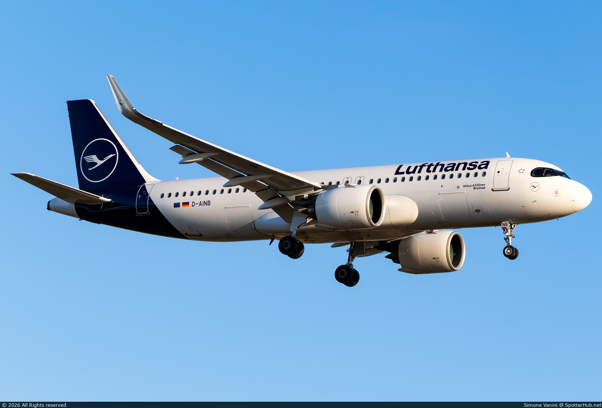 Photo of D-AINB - Airbus A320-271N operated by Lufthansa