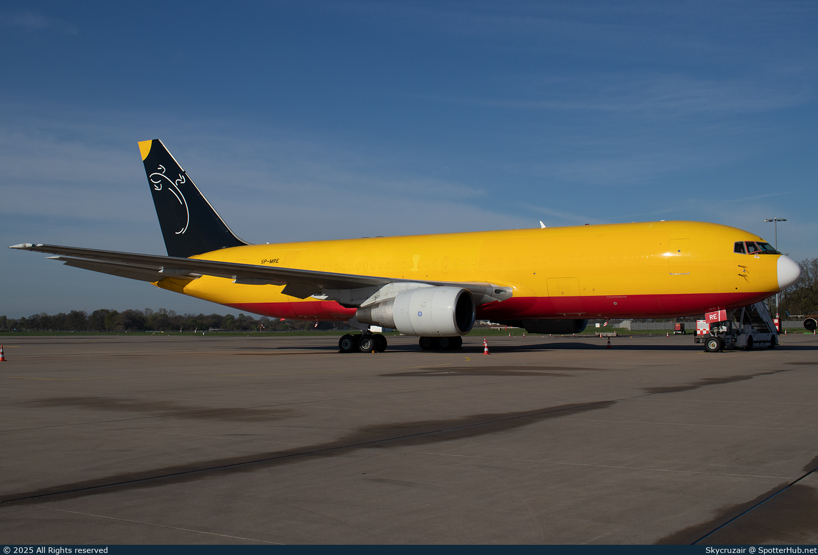 Photo of SP-MRE - Boeing 767-281(BDSF) operated by SkyTaxi