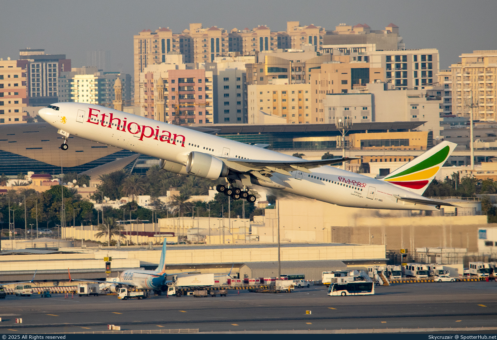 Photo of ET-BBG - Boeing 777-300(ER) operated by Ethiopian Airlines