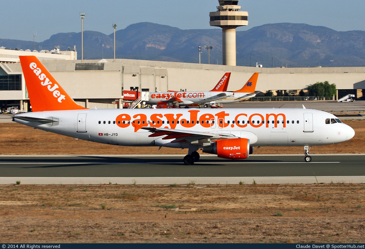 Photo of HB-JYD - Airbus A320-214 operated by easyJet Switzerland