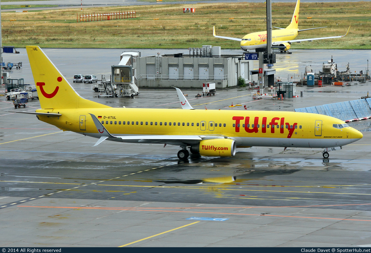 Photo of D-ATUL - Boeing 737-8K5 operated by TUIfly