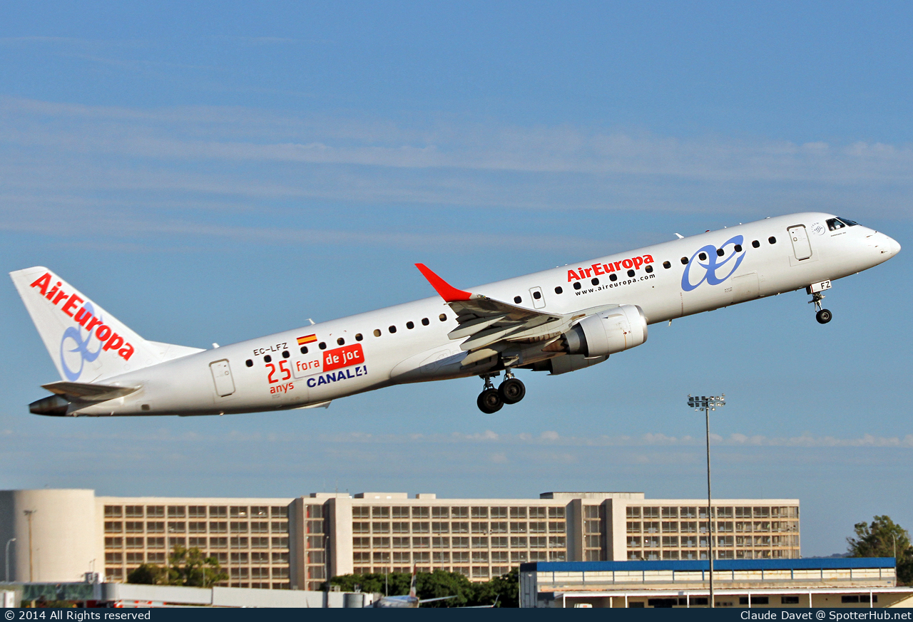 Photo of EC-LFZ - Embraer ERJ-195LR operated by Air Europa