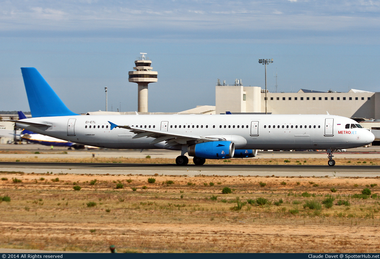 Photo of EI-ETL - Airbus A321-231 operated by Kolavia