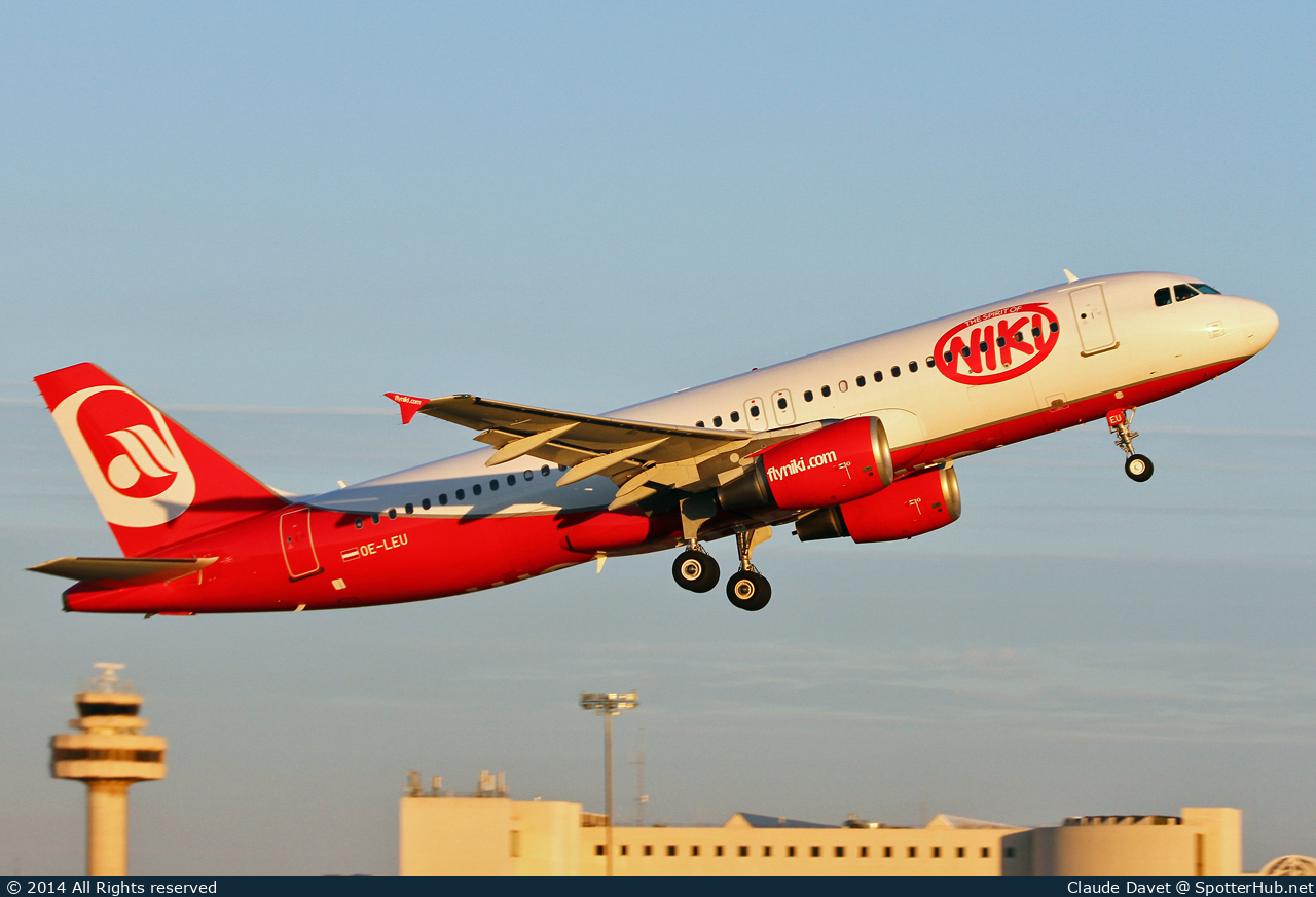 Photo of OE-LEU - Airbus A320-214 operated by Niki