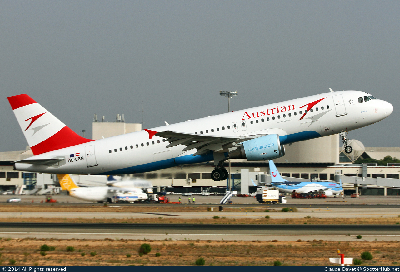 Photo of OE-LBN - Airbus A320-214 operated by Austrian Airlines