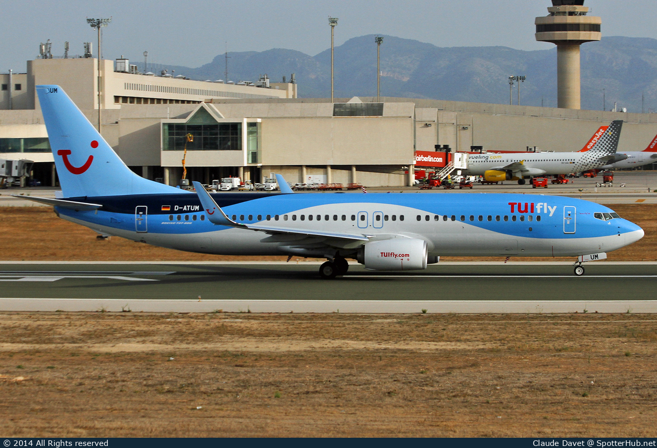 Photo of D-ATUM - Boeing 737-8K5 operated by TUIfly