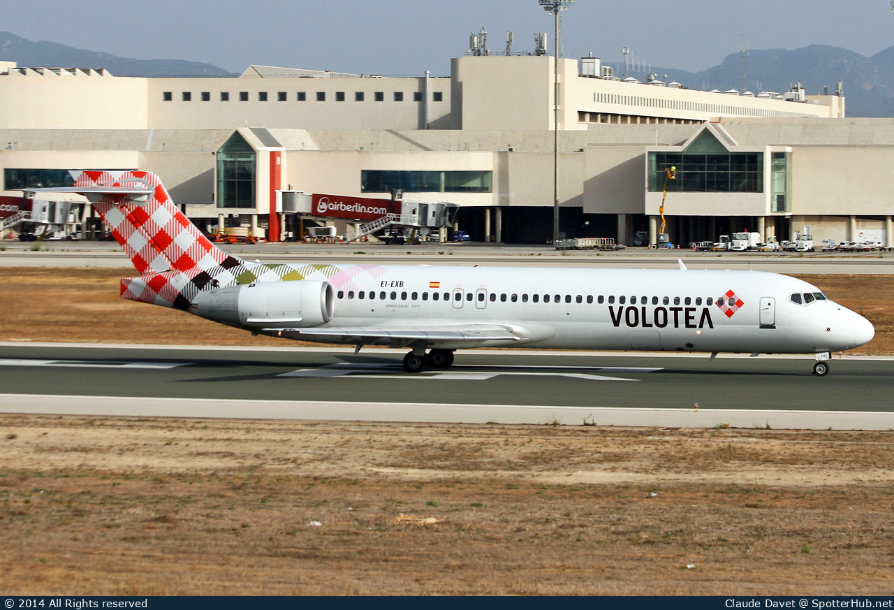 Photo of EI-EXB - Boeing 717-2BL operated by Volotea