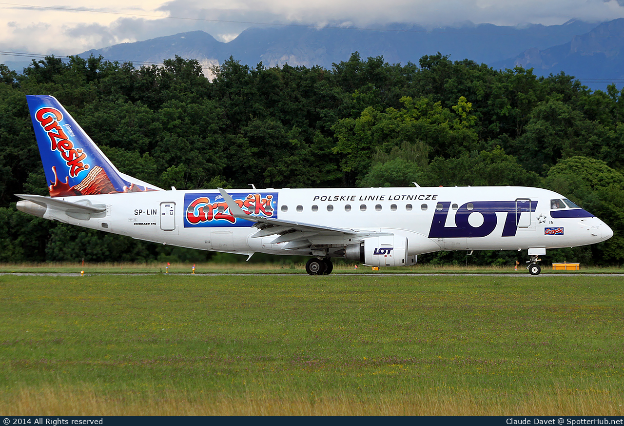 Photo of SP-LIN - Embraer ERJ-175LR operated by LOT Polish Airlines