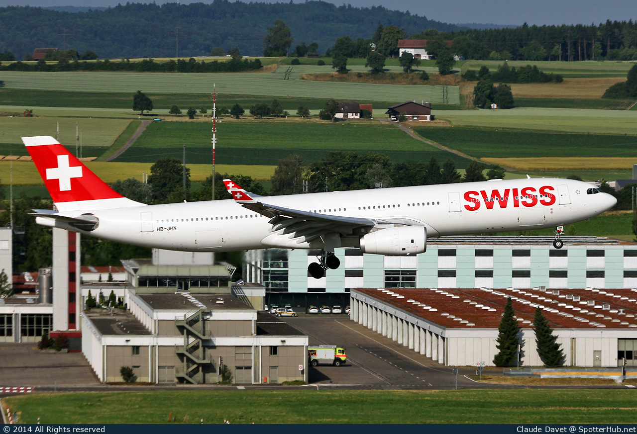 Photo of HB-JHN - Airbus A330-343 operated by Swiss International Air Lines