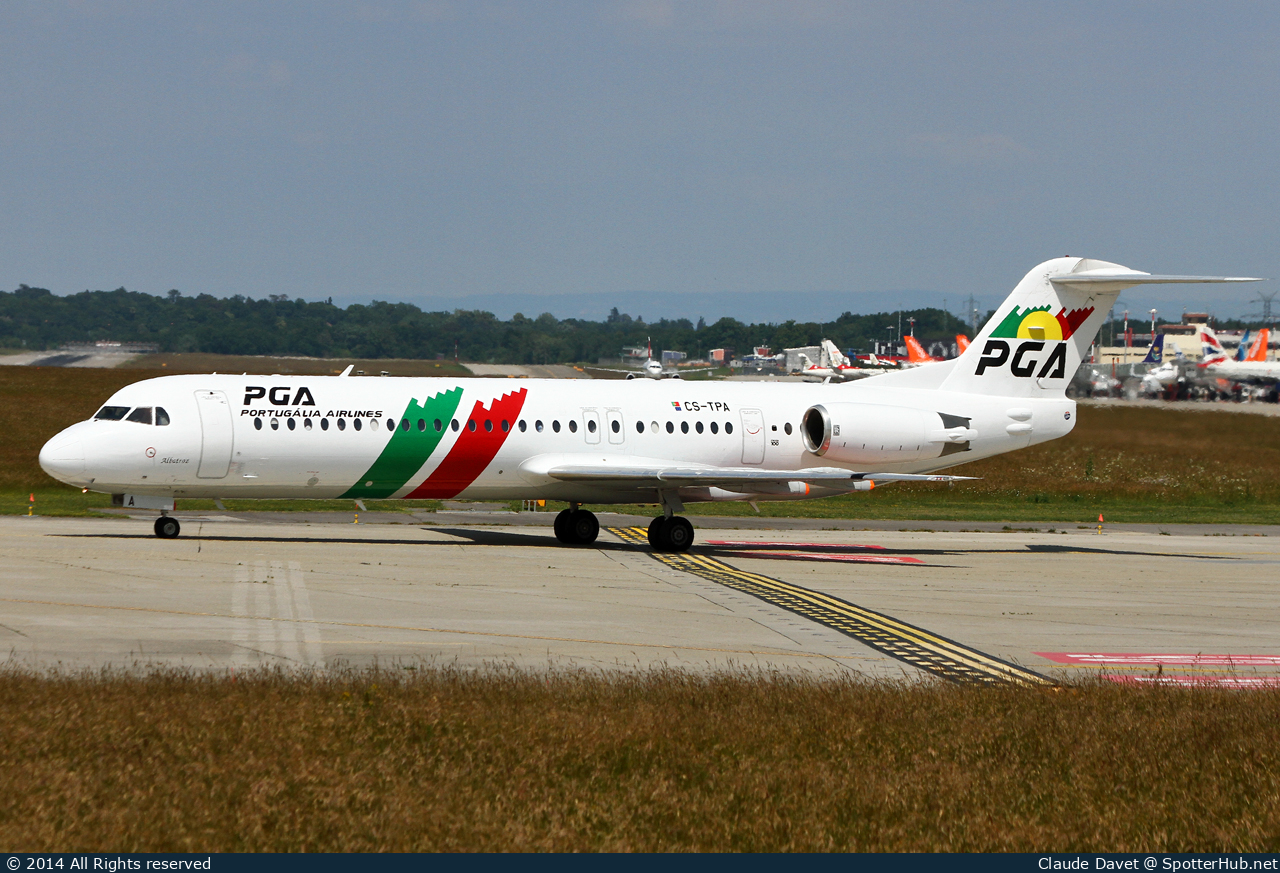 Photo of CS-TPA - Fokker 100 operated by Portugália Airlines