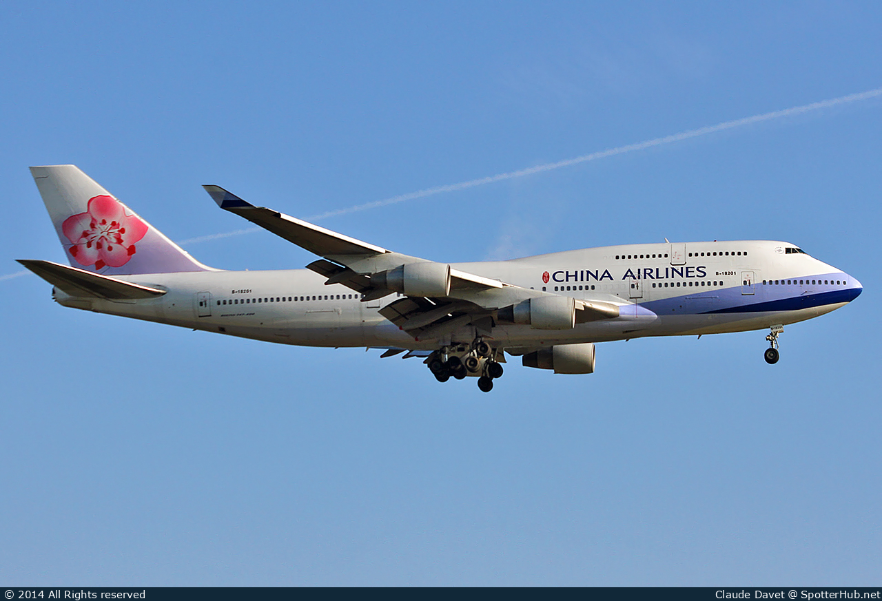 Photo of B-18201 - Boeing 747-409 operated by China Airlines