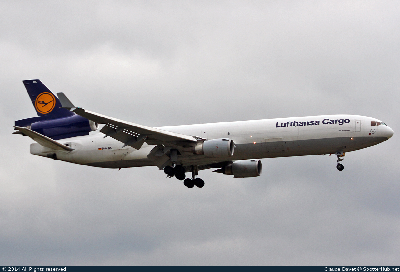 Photo of D-ALCK - McDonnell Douglas MD-11(F) operated by Lufthansa Cargo