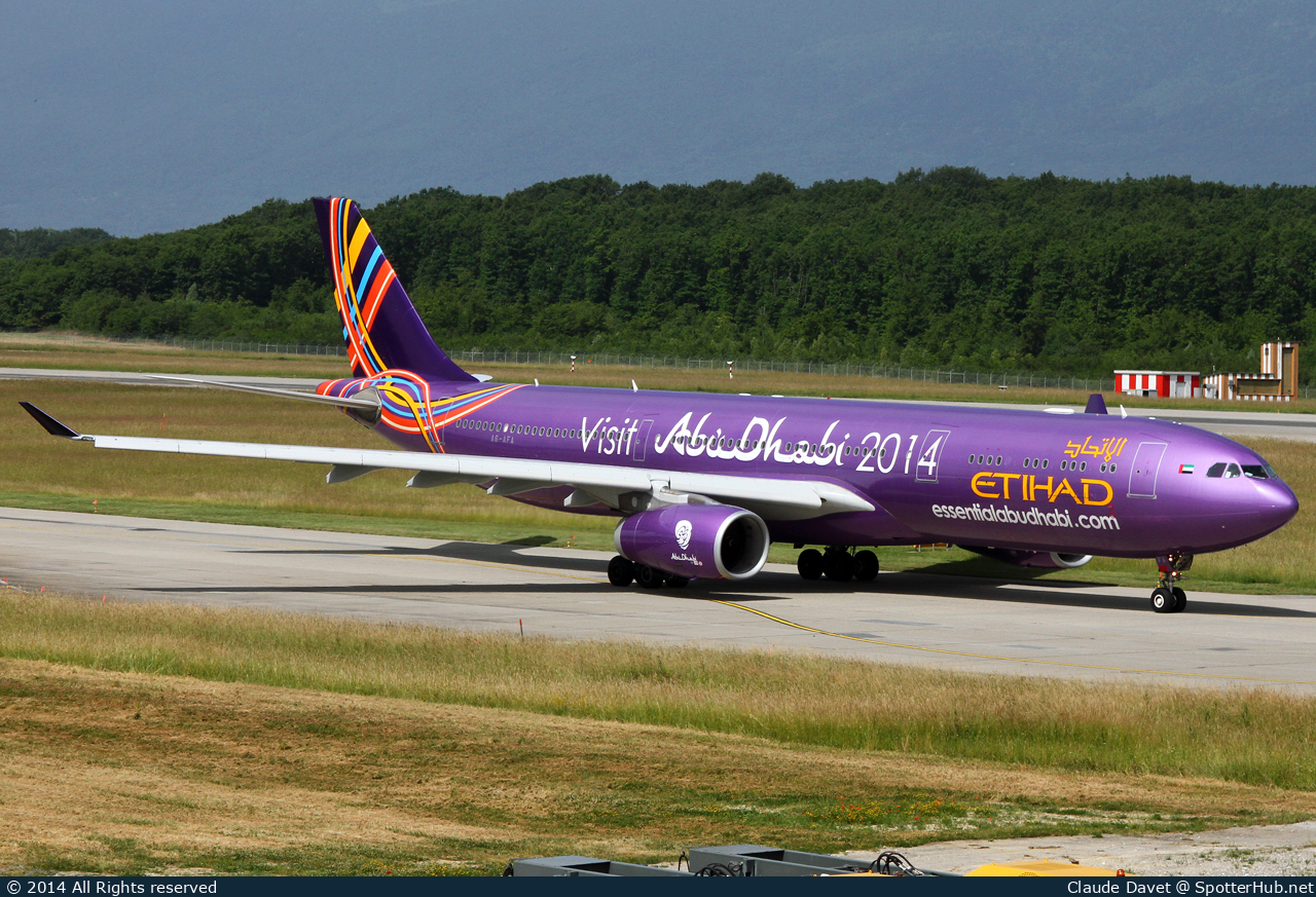 Photo of A6-AFA - Airbus A330-343 operated by Etihad Airways