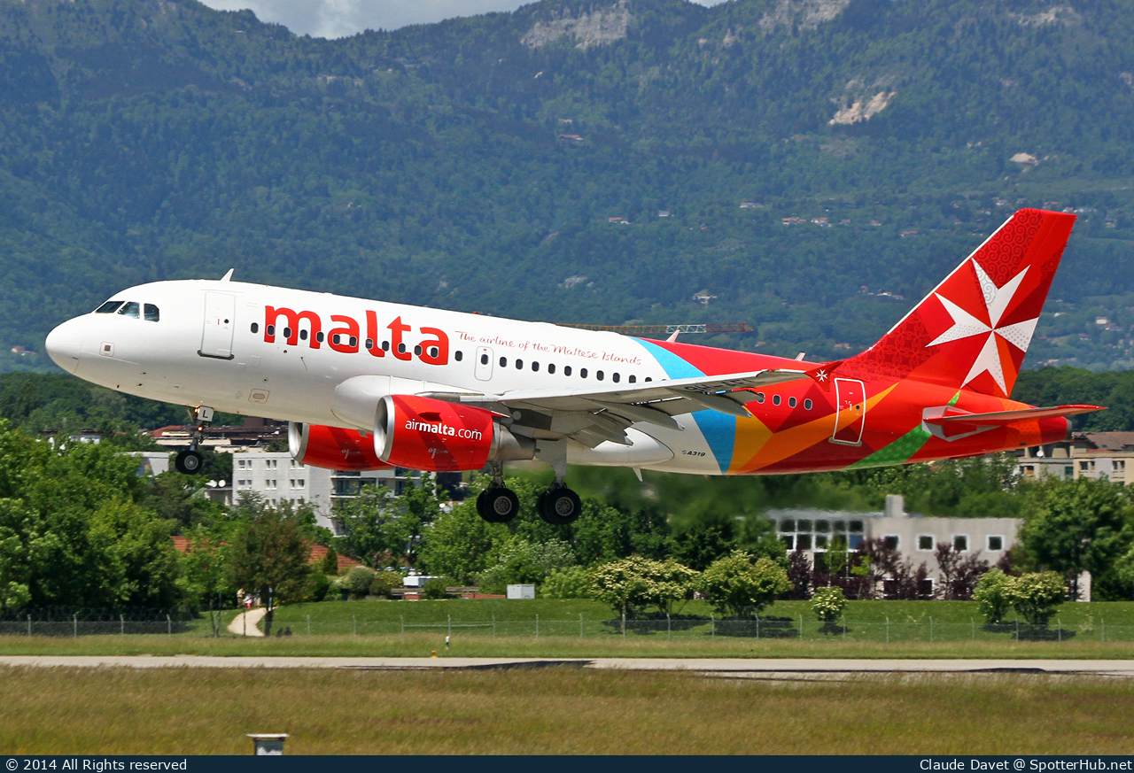 Photo of 9H-AEL - Airbus A319-112 operated by Air Malta