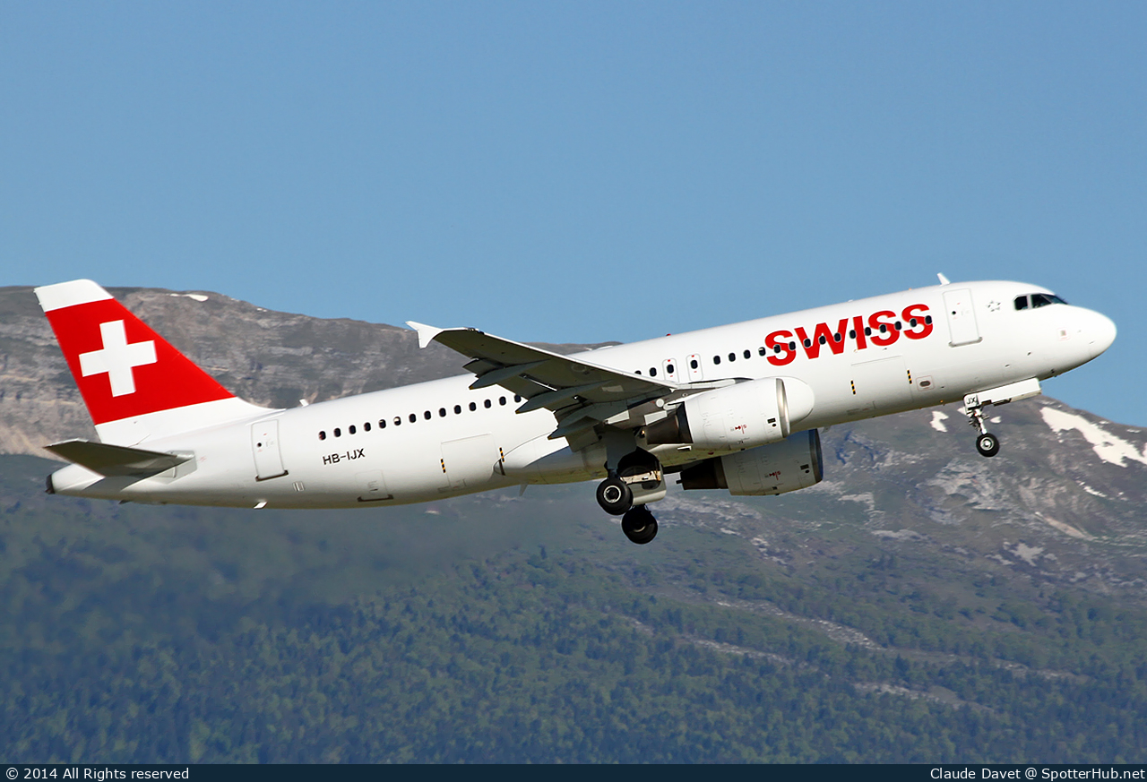 Photo of HB-IJX - Airbus A320-214 operated by Swiss International Air Lines
