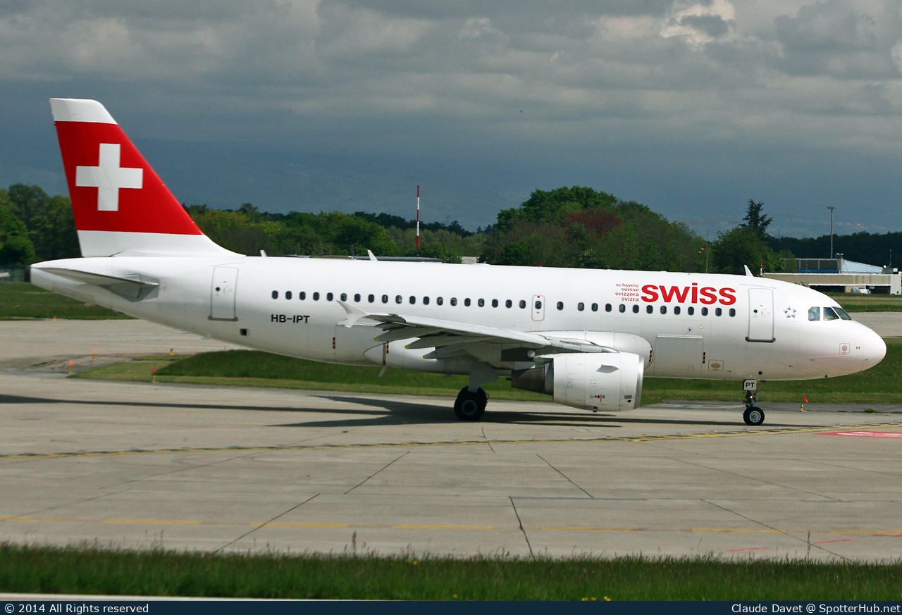 Photo of HB-IPT - Airbus A319-112 operated by Swiss International Air Lines