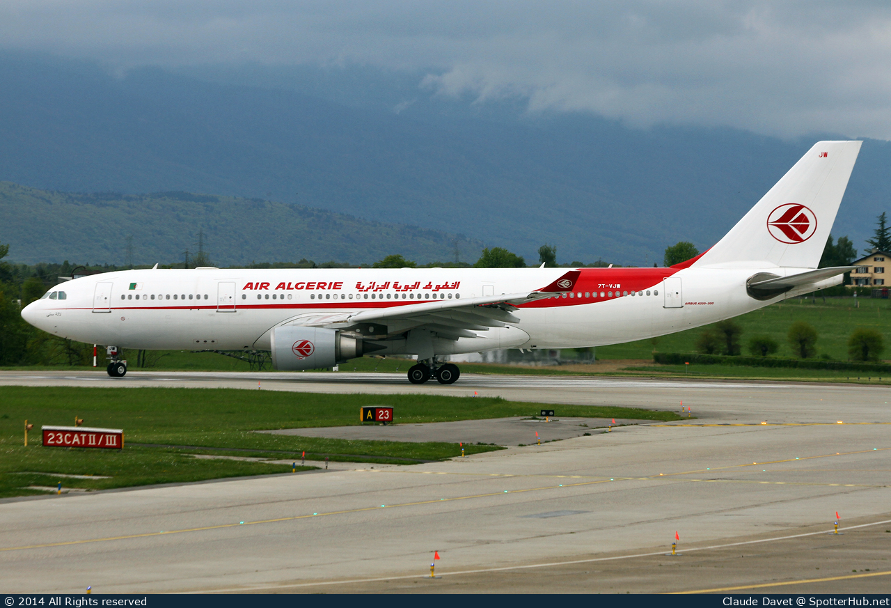Photo of 7T-VJW - Airbus A330-202 operated by Air Algérie