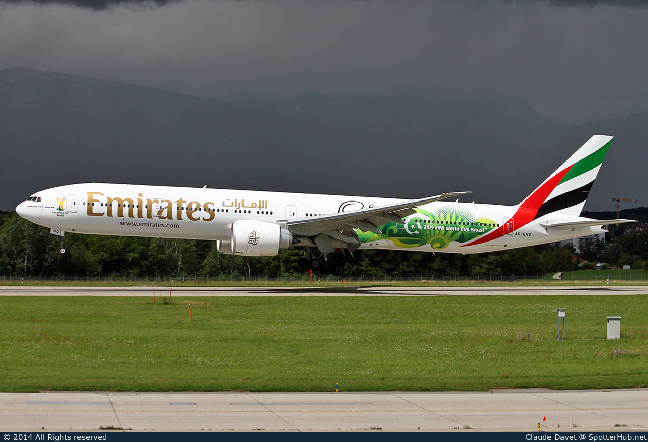 Photo of A6-ENQ - Boeing 777-31H(ER) operated by Emirates