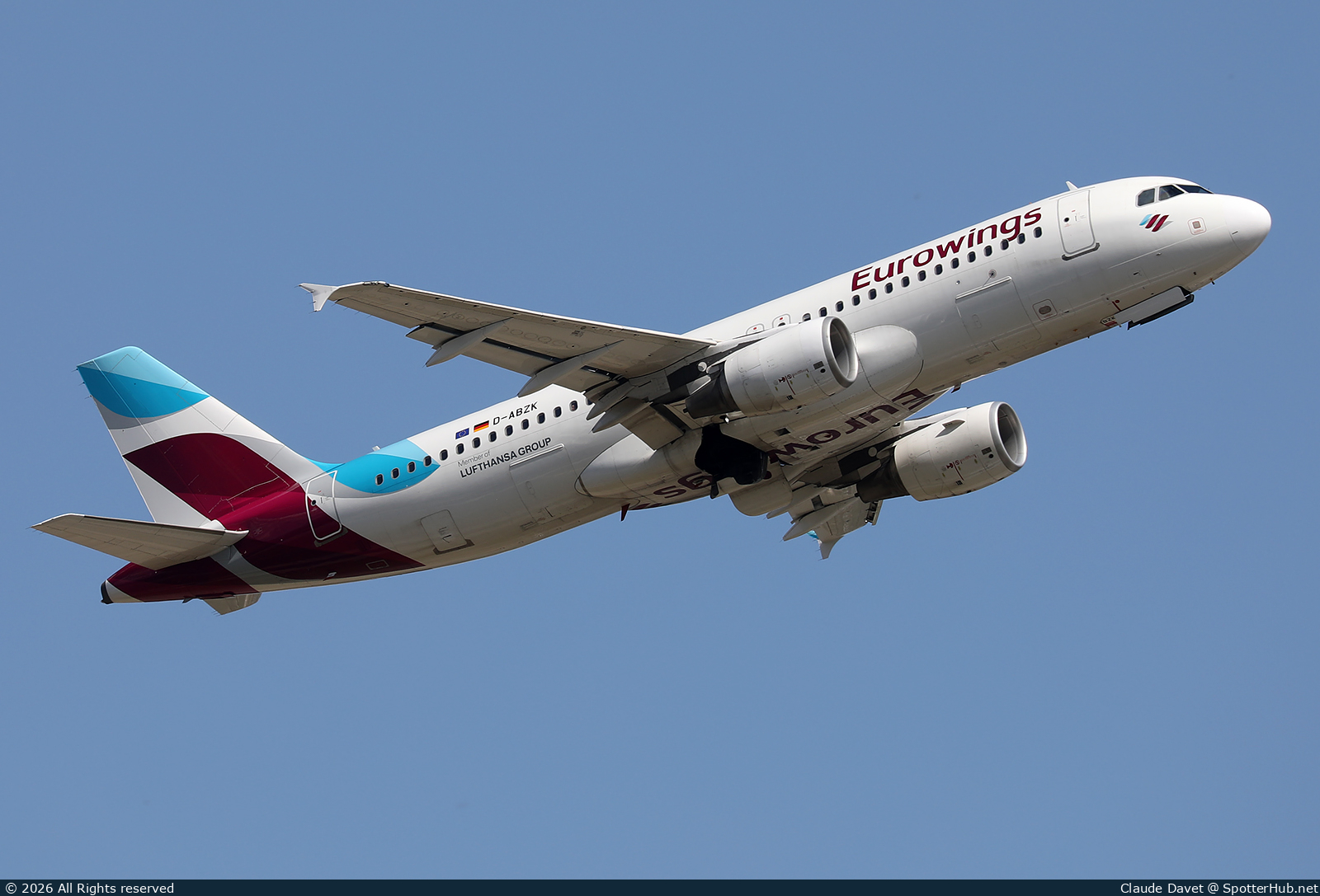 Photo of D-ABZK - Airbus A320-216 operated by Eurowings