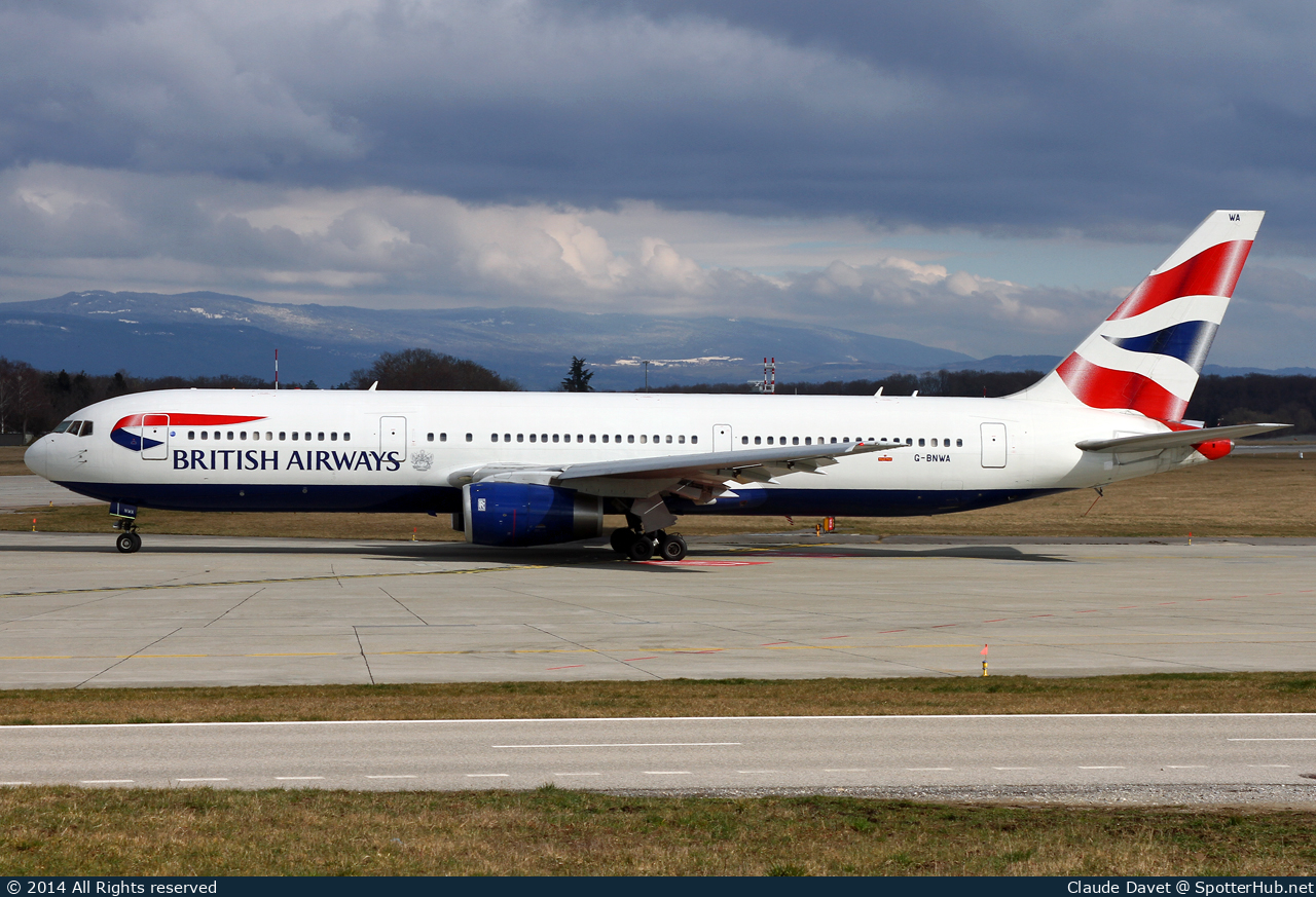 Photo of G-BNWA - Boeing 767-336(ER) operated by British Airways