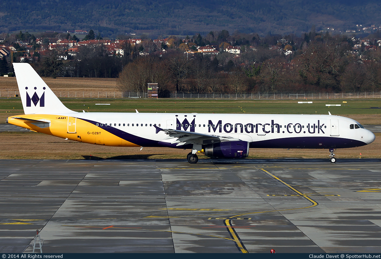Photo of G-OZBT - Airbus A321-231 operated by Monarch Airlines