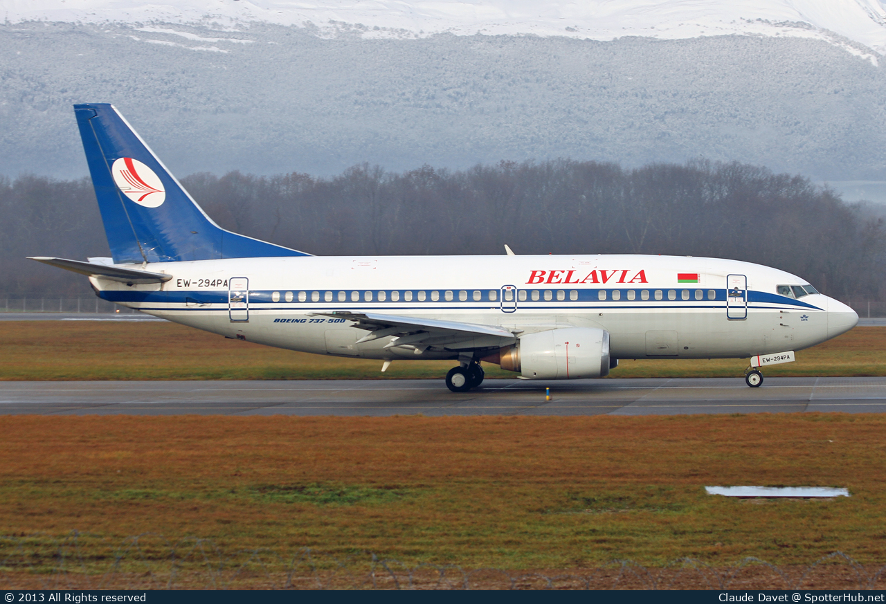 Photo of EW-294PA - Boeing 737-505 operated by Belavia