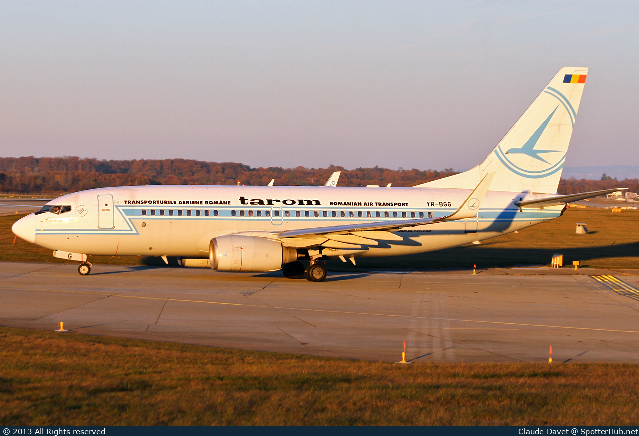 Photo of YR-BGG - Boeing 737-78J operated by Tarom - Romanian Air Transport
