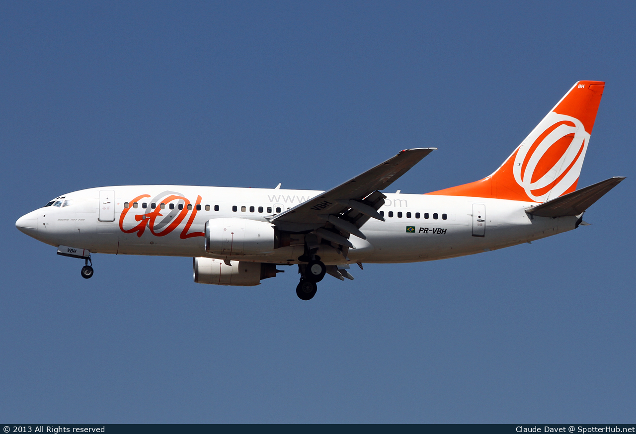 Photo of PR-VBH - Boeing 737-73V operated by GOL Linhas Aéreas