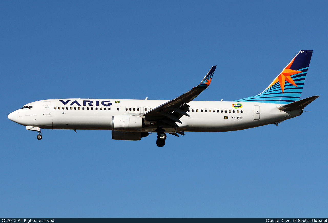 Photo of PR-VBF - Boeing 737-8EH operated by Varig