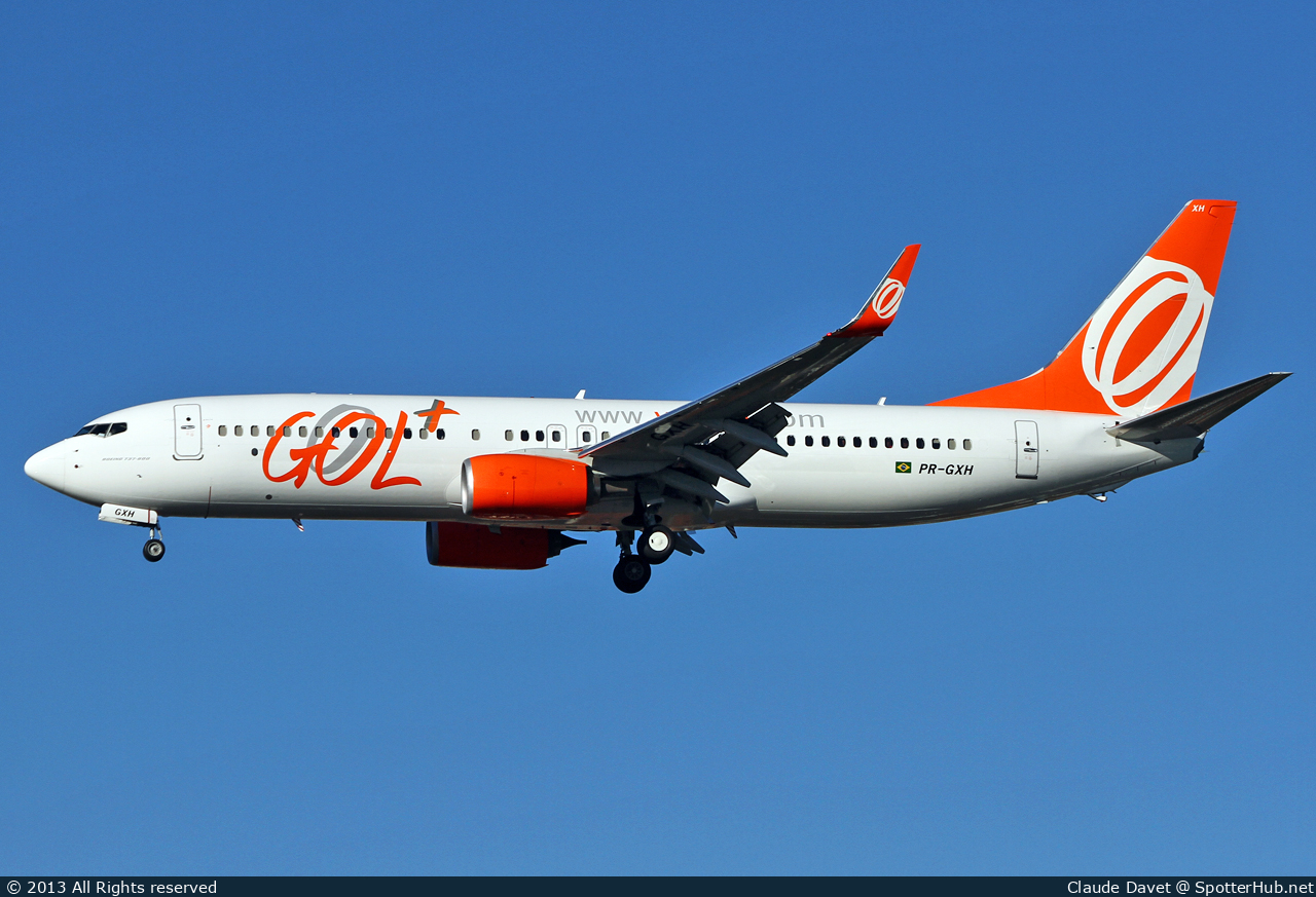 Photo of PR-GXH - Boeing 737-8EH operated by GOL Linhas Aéreas