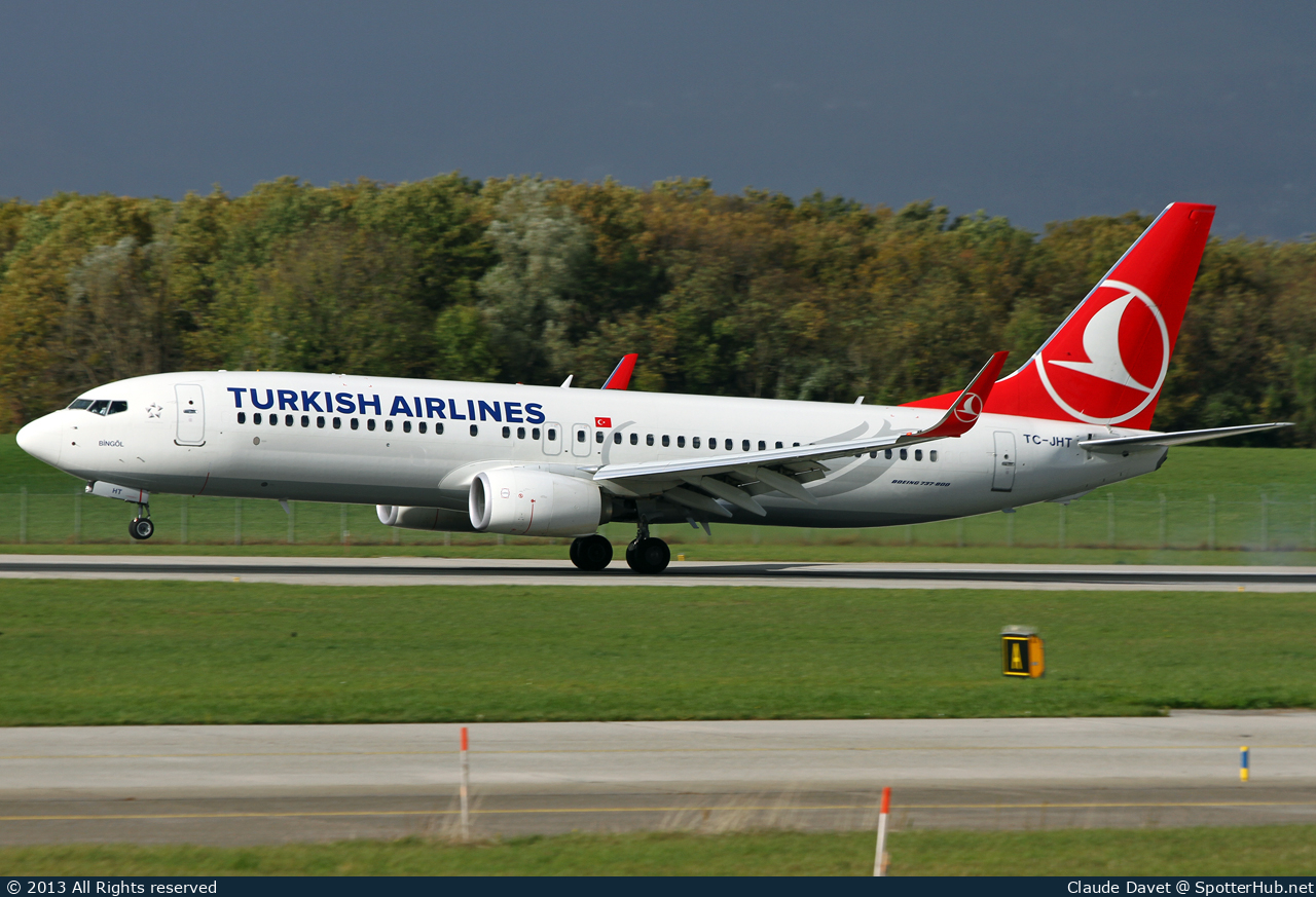 Photo of TC-JHT - Boeing 737-8F2 operated by Turkish Airlines