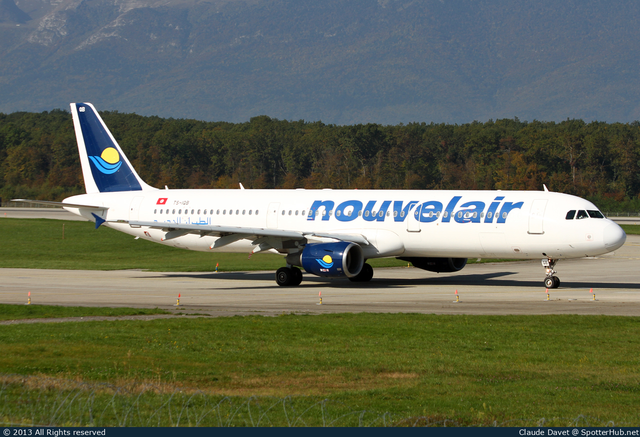 Photo of TS-IQB - Airbus A321-211 operated by Nouvelair