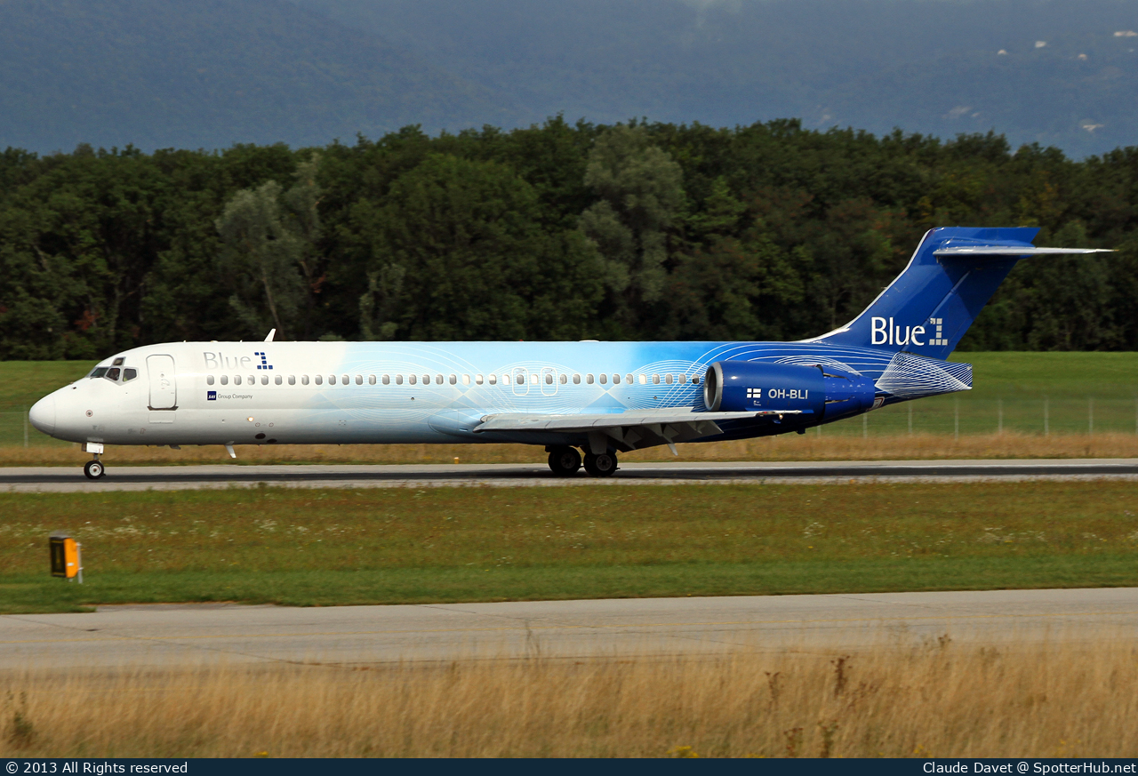 Photo of OH-BLI - Boeing 717-2CM operated by Blue1