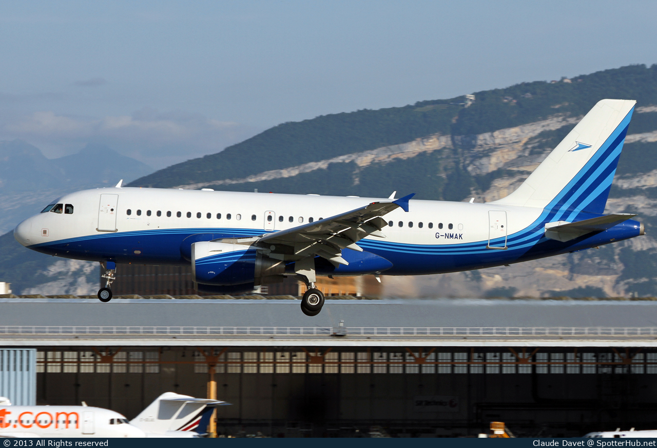 Photo of G-NMAK - Airbus A319-115(CJ) operated by Twinjet Aircraft Sales
