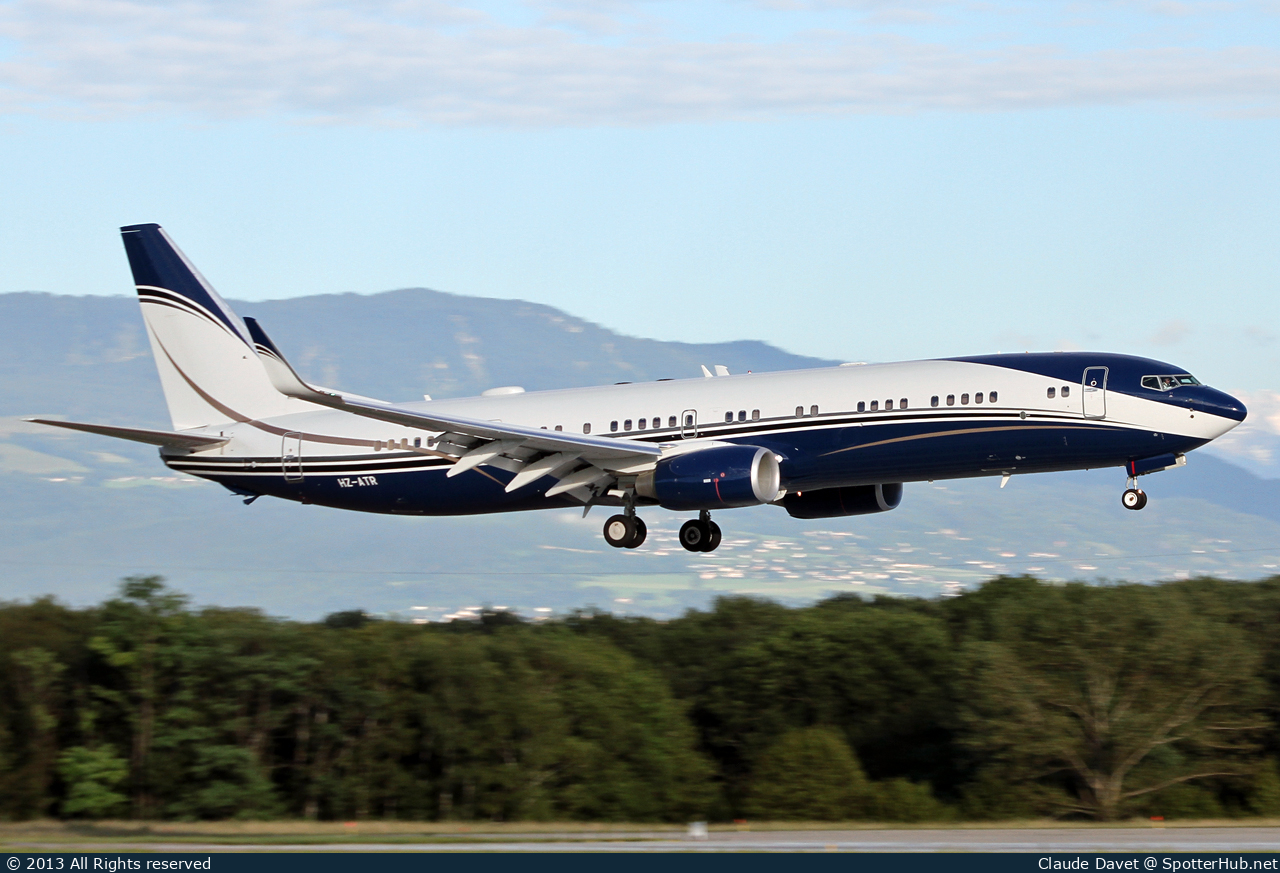 Photo of HZ-ATR - Boeing 737-9FG(ER)(BBJ3) operated by Al-Atheer Aviation