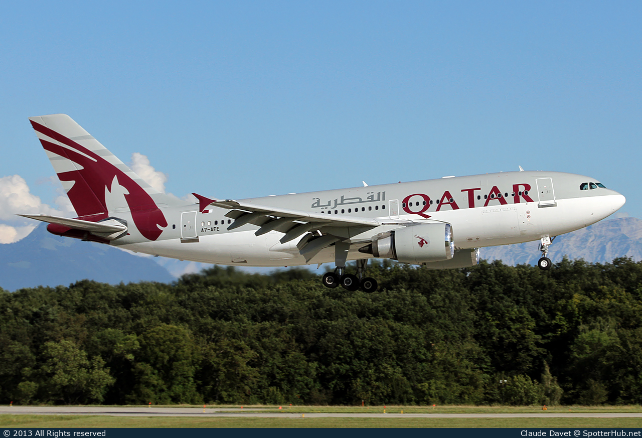 Photo of A7-AFE - Airbus A310-308 operated by Qatar Amiri Flight