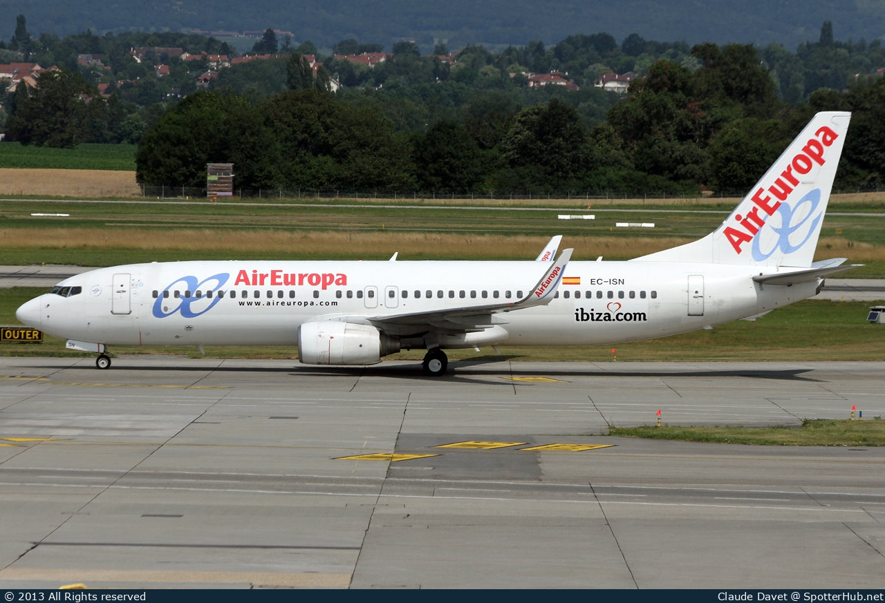 Photo of EC-ISN - Boeing 737-86Q operated by Air Europa