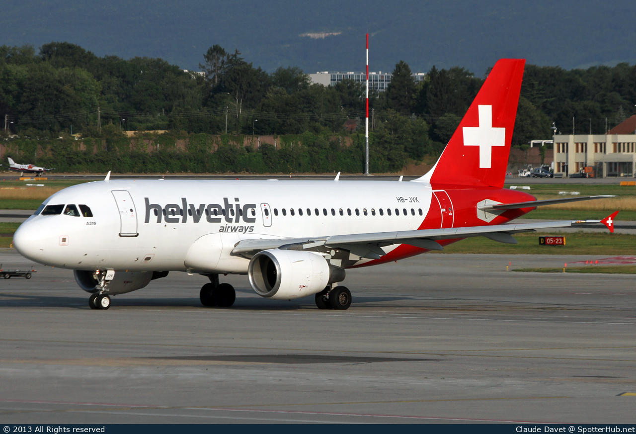 Photo of HB-JVK - Airbus A319-112 operated by Helvetic Airways