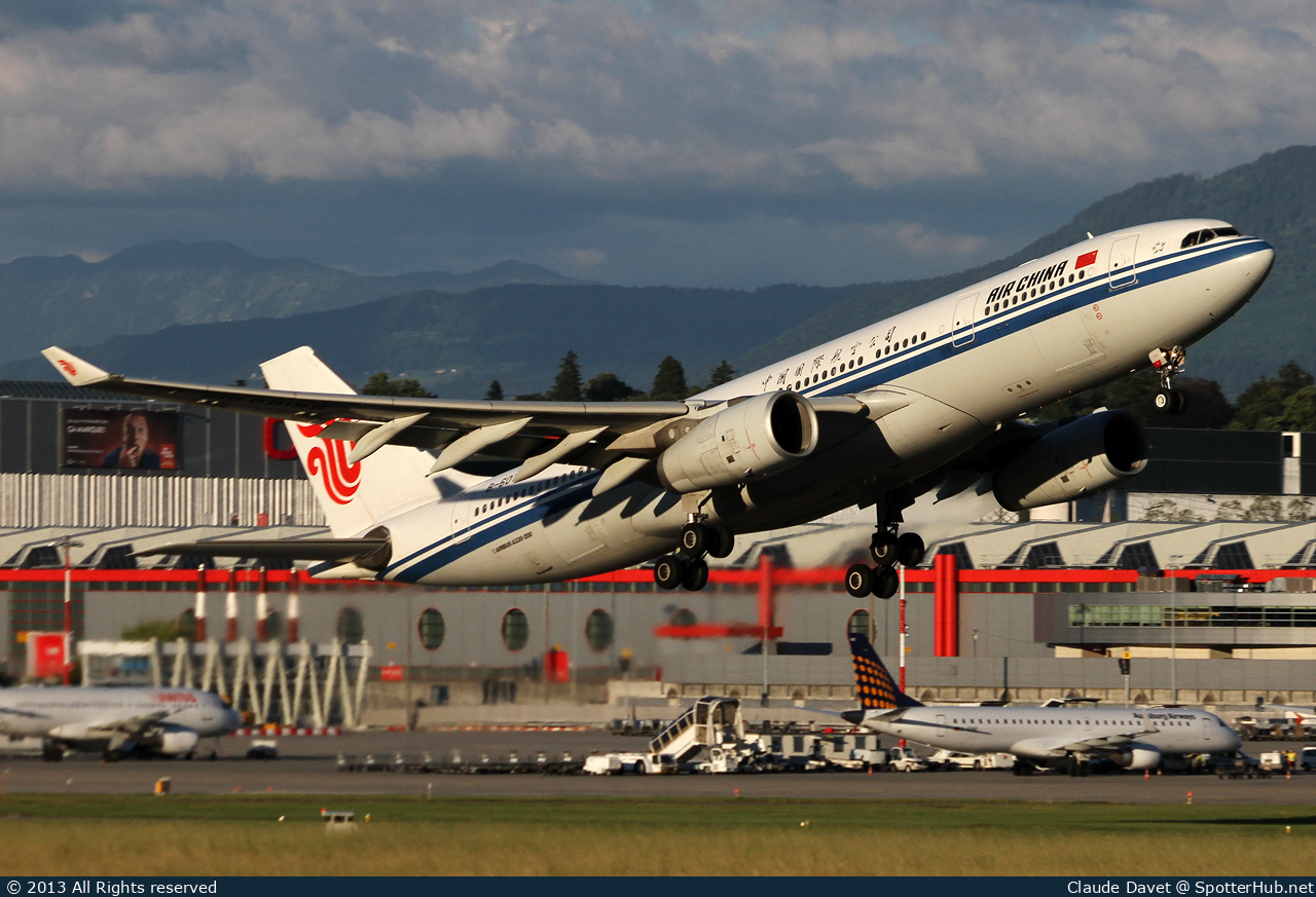 Photo of B-6079 - Airbus A330-243 operated by Air China