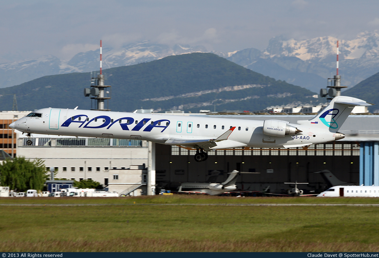 Photo of S5-AAO - Bombardier CRJ-900LR operated by Adria Airways