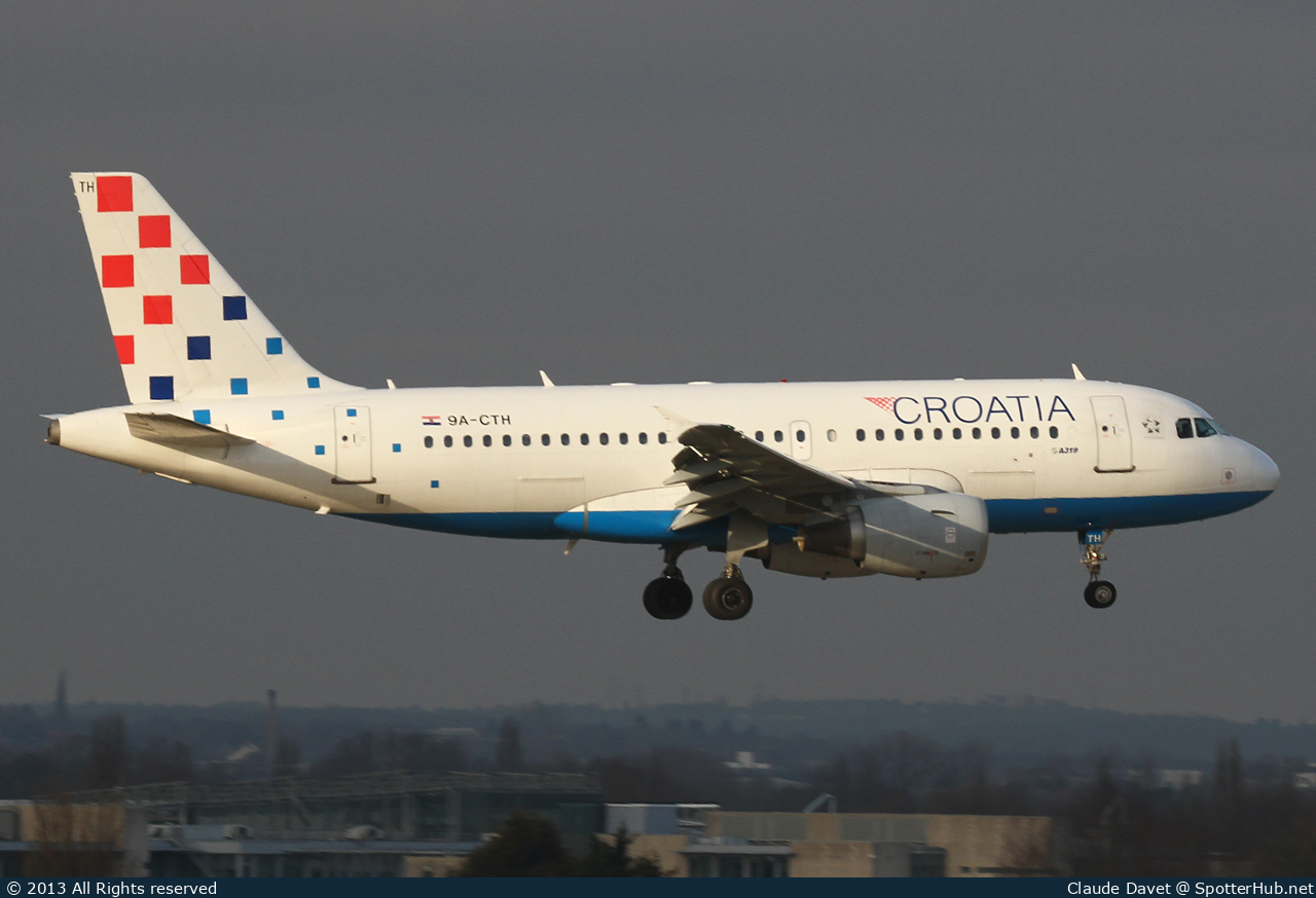 Photo of 9A-CTH - Airbus A319-112 operated by Croatia Airlines