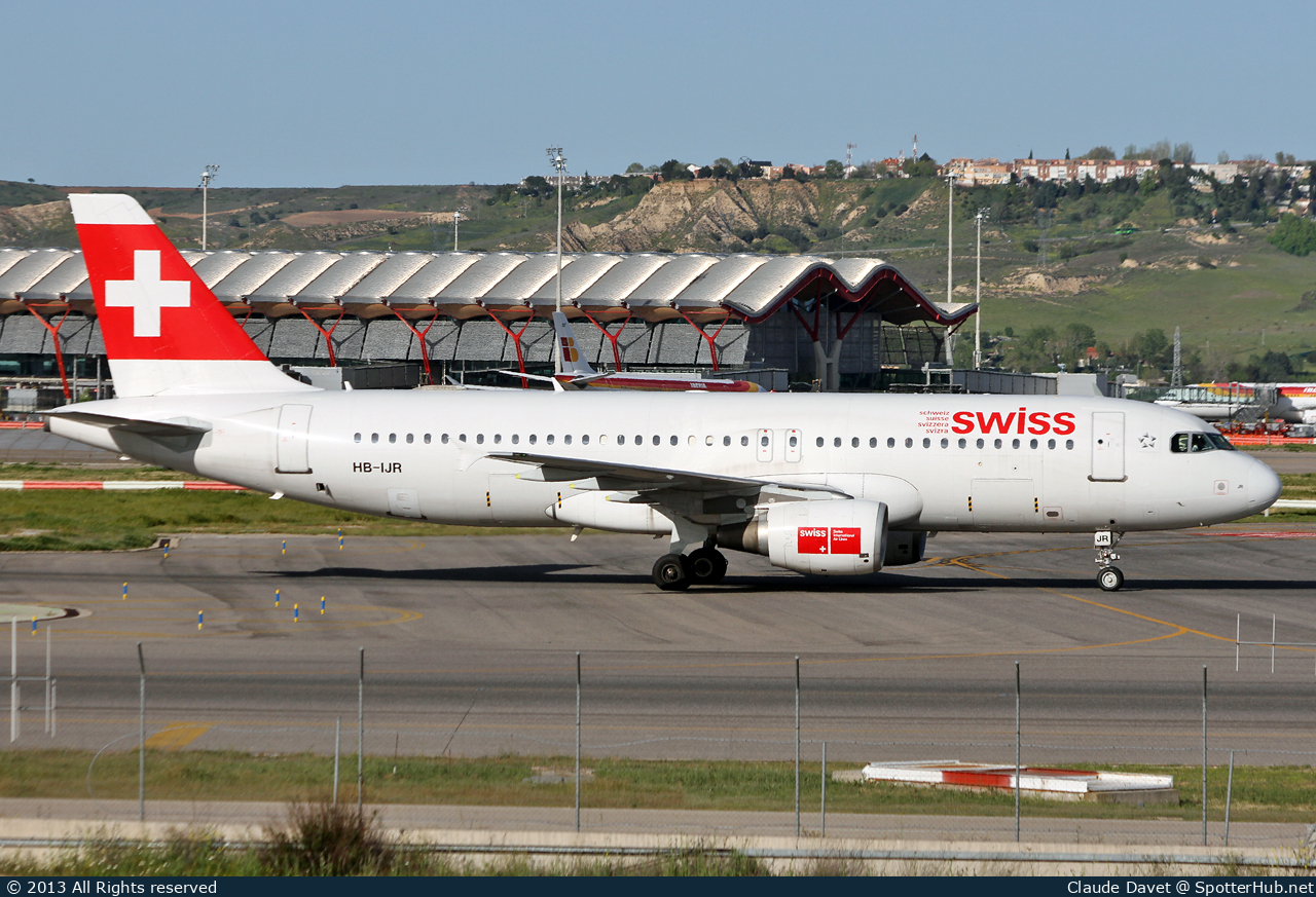 Photo of HB-IJR - Airbus A320-214 operated by Swiss International Air Lines