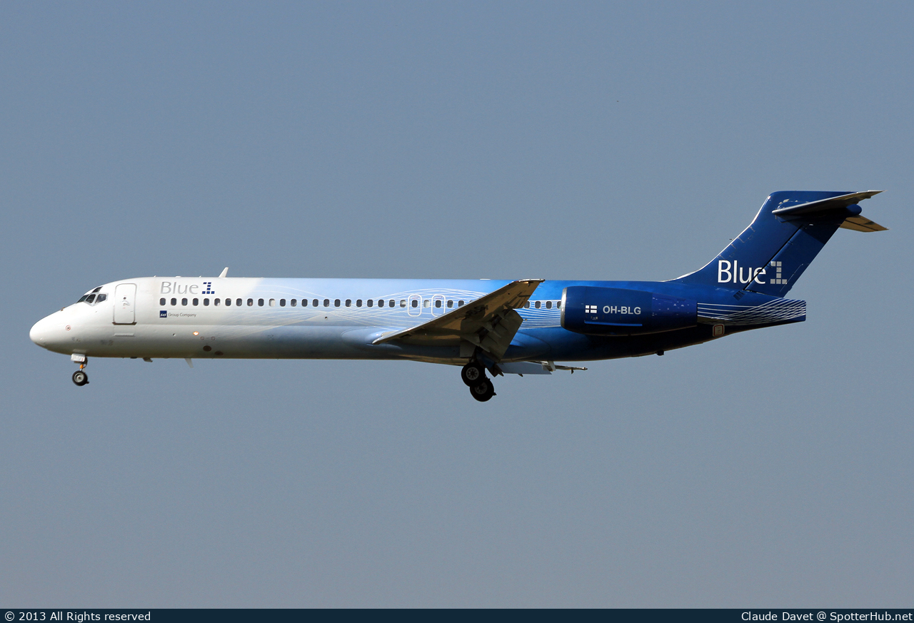 Photo of OH-BLG - Boeing 717-2CM operated by Blue1