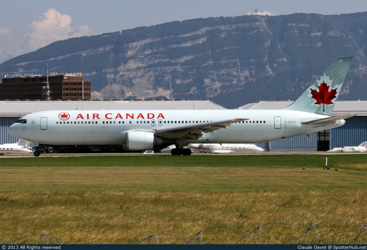 Photo of C-GHOZ - Boeing 767-375(ER) operated by Air Canada