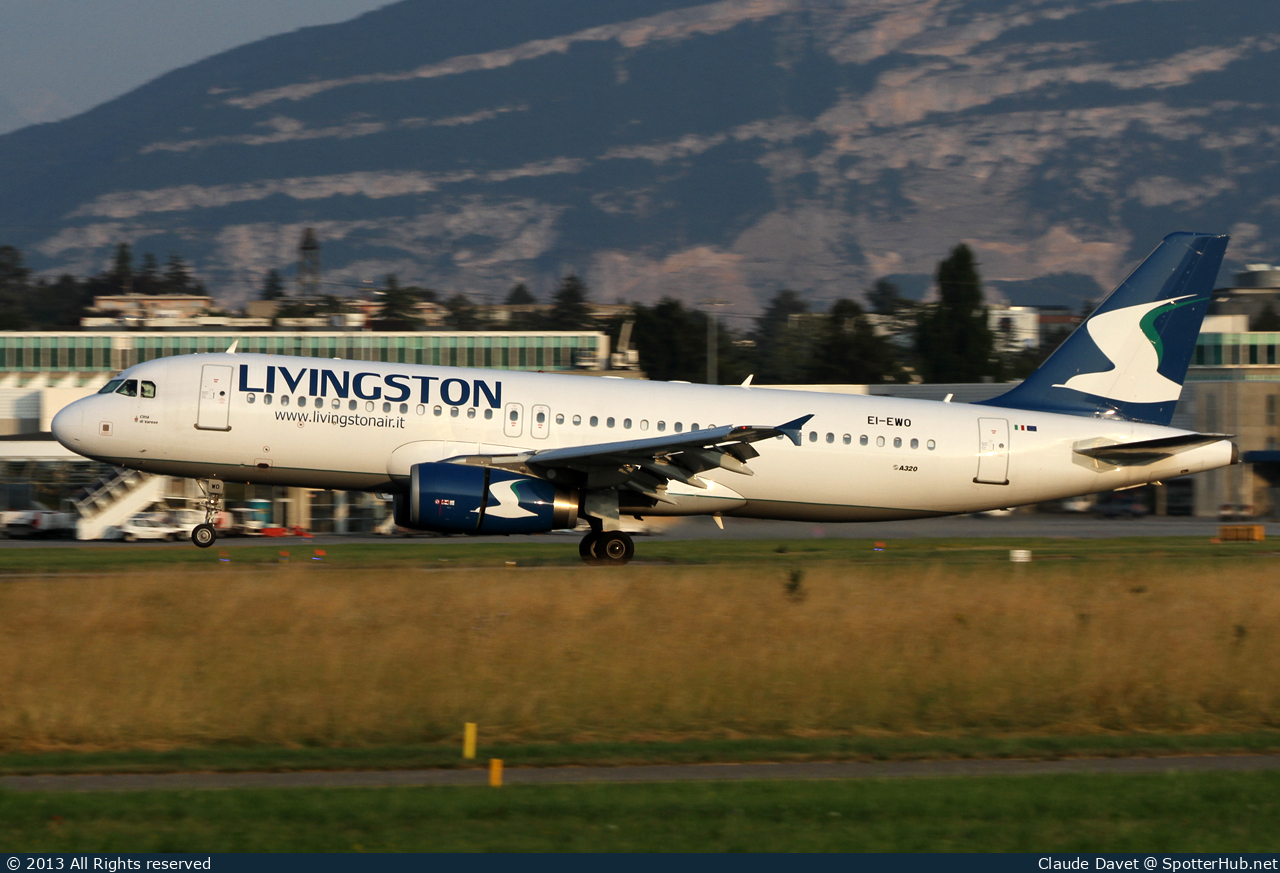 Photo of EI-EWO - Airbus A320-232 operated by Livingston