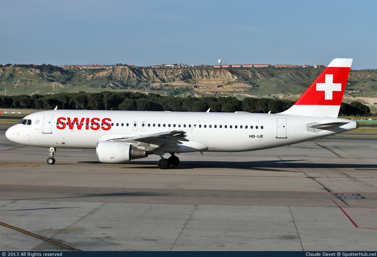 Photo of HB-IJE - Airbus A320-214 operated by Swiss International Air Lines
