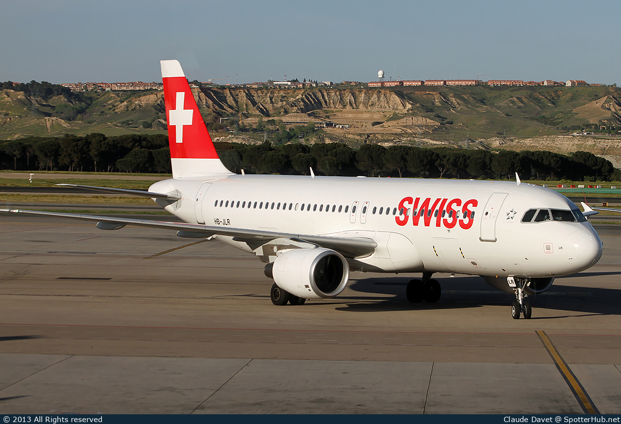 Photo of HB-JLR - Airbus A320-214 operated by Swiss International Air Lines