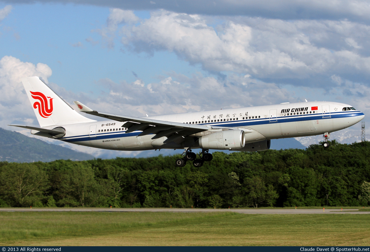 Photo of B-6549 - Airbus A330-243 operated by Air China