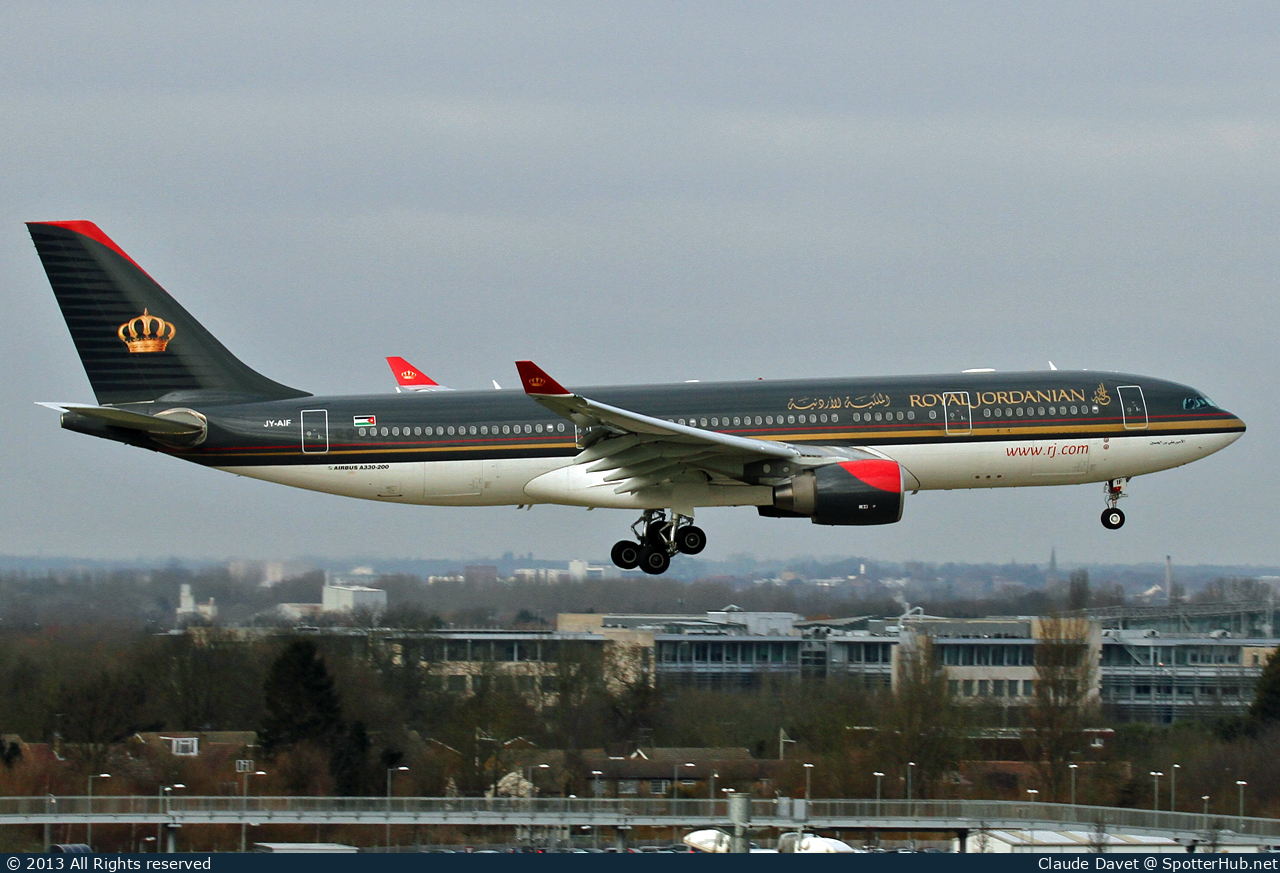 Photo of JY-AIF - Airbus A330-223 operated by Royal Jordanian Airlines