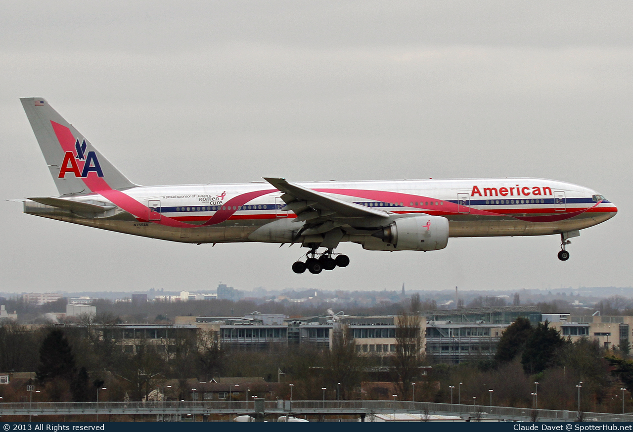 Photo of N759AN - Boeing 777-223(ER) operated by American Airlines